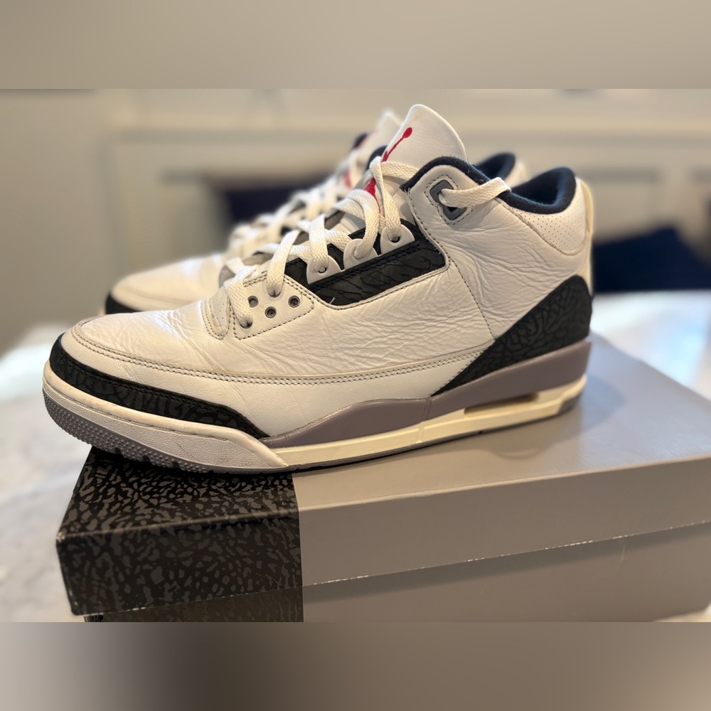 Mens Air Jordan 3 Retro, Summit White,Fire Red, size 13, EUC!!
